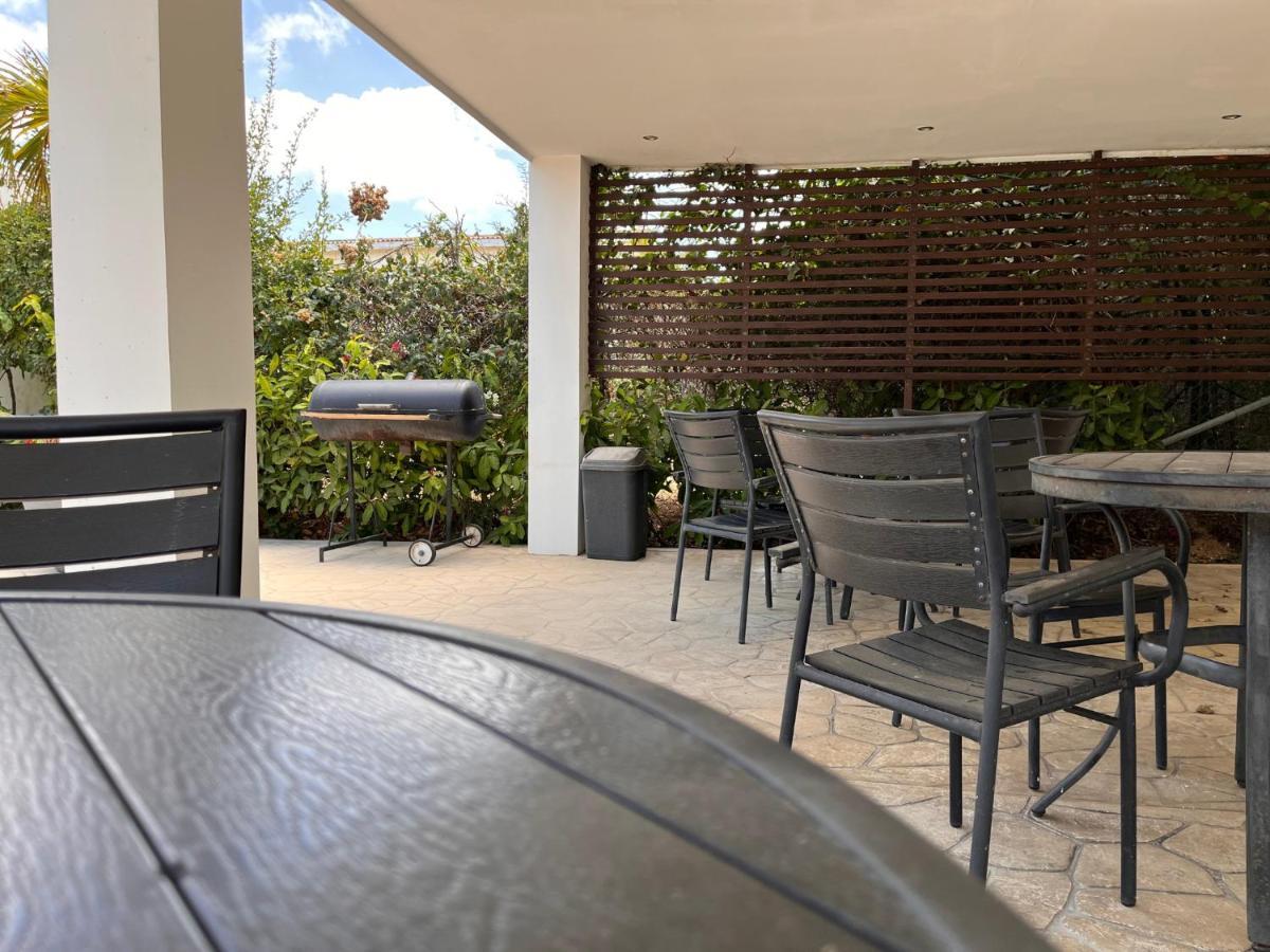וילמסטאד Andira Apartments מראה חיצוני תמונה