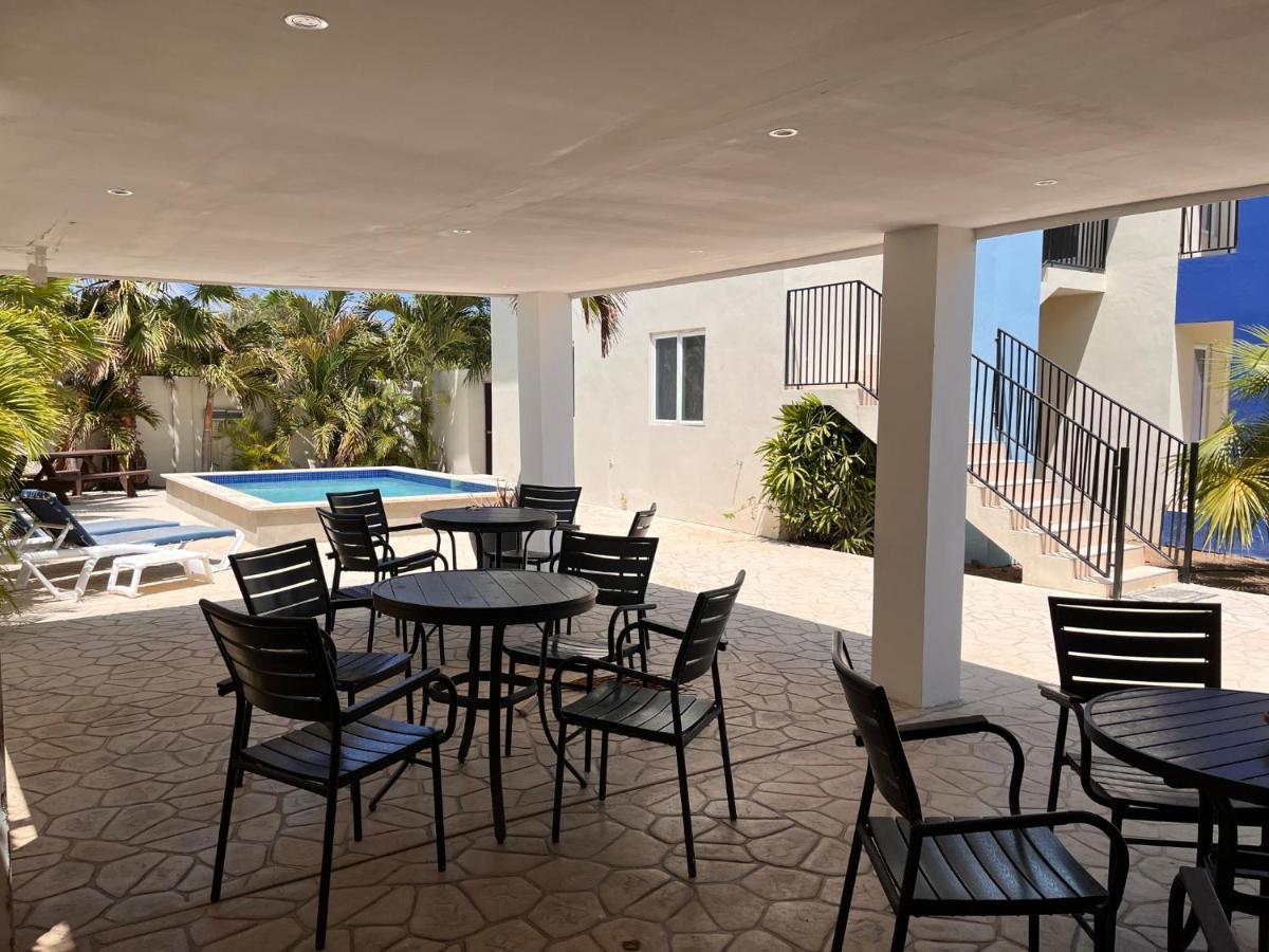 וילמסטאד Andira Apartments מראה חיצוני תמונה